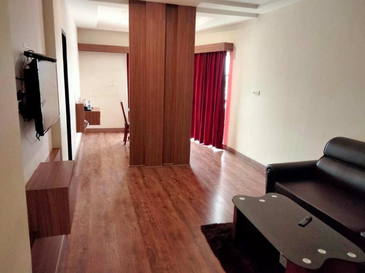 Hotel Parsons Court دينديجول المظهر الخارجي الصورة