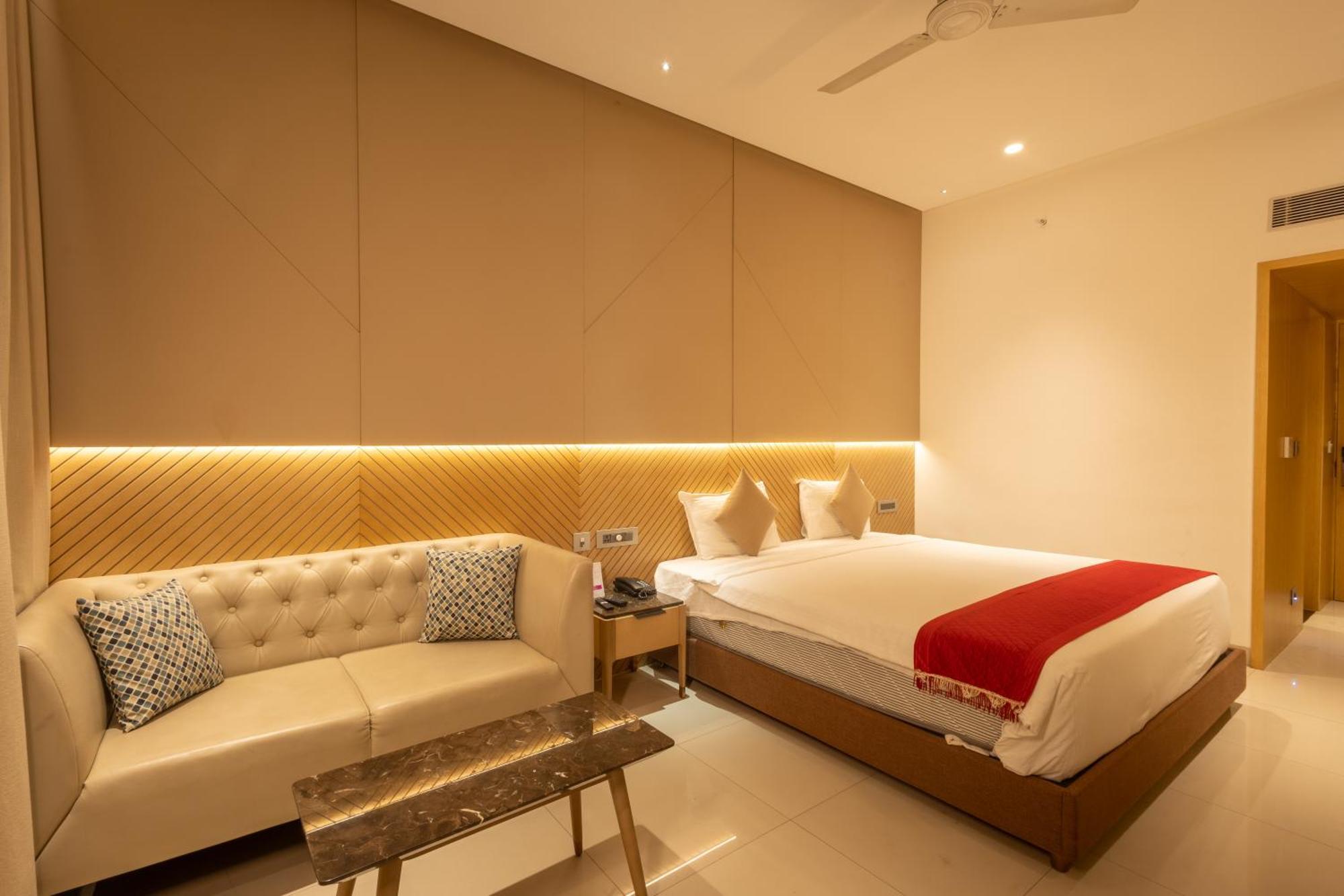 Hotel Parsons Court دينديجول المظهر الخارجي الصورة