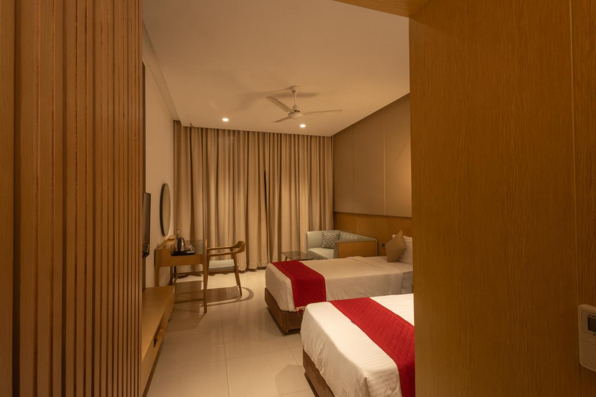 Hotel Parsons Court دينديجول المظهر الخارجي الصورة