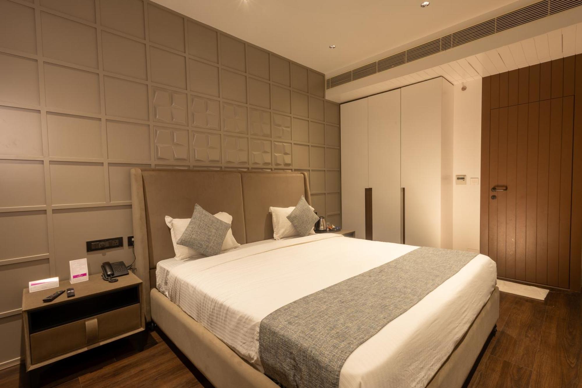Hotel Parsons Court دينديجول المظهر الخارجي الصورة