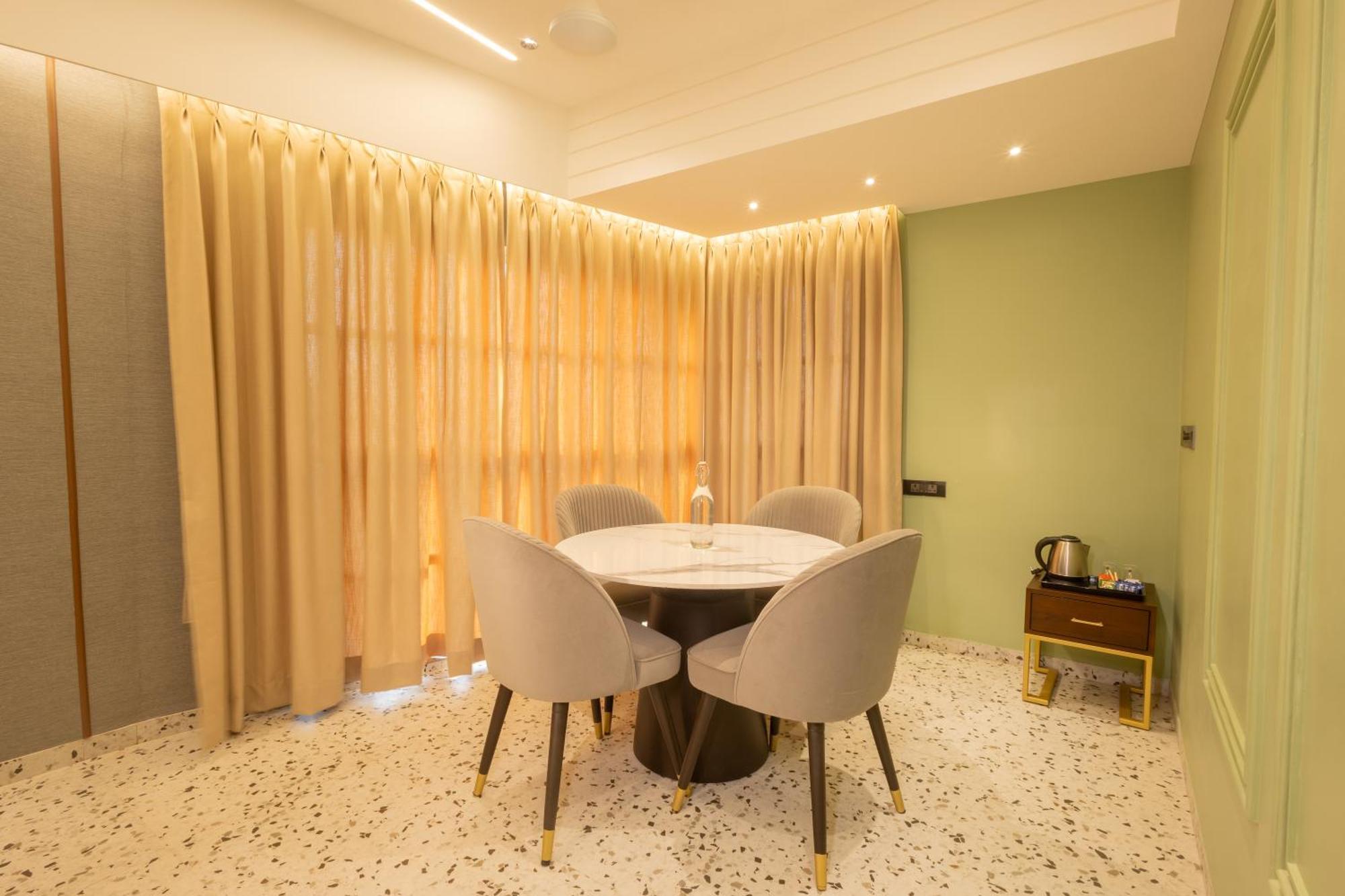 Hotel Parsons Court دينديجول المظهر الخارجي الصورة
