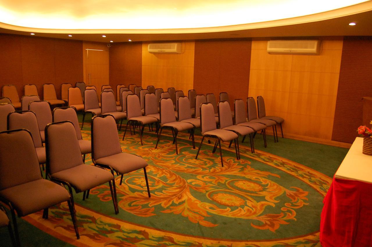 Hotel Parsons Court دينديجول المظهر الخارجي الصورة